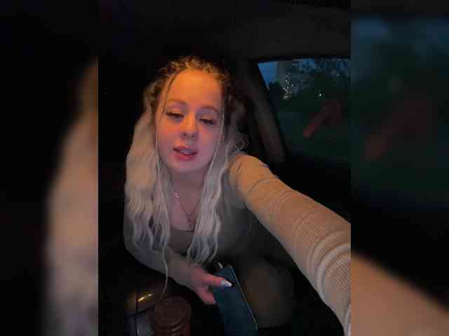 Umochka52 webcam
