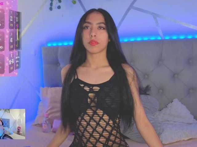 EMMAAA-STOONEE's BongaCams show and profile