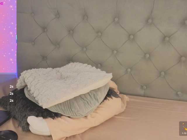 EMMAAA-STOONEE's BongaCams show and profile