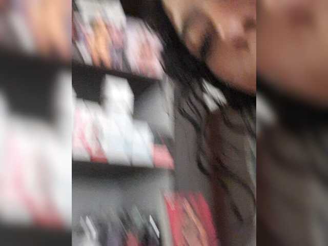 EMMAAA-STOONEE's BongaCams show and profile