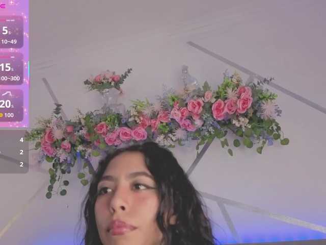 EMMAAA-STOONEE's BongaCams show and profile