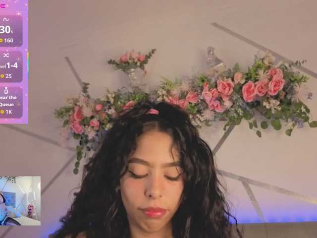 EMMAAA-STOONEE's BongaCams show and profile