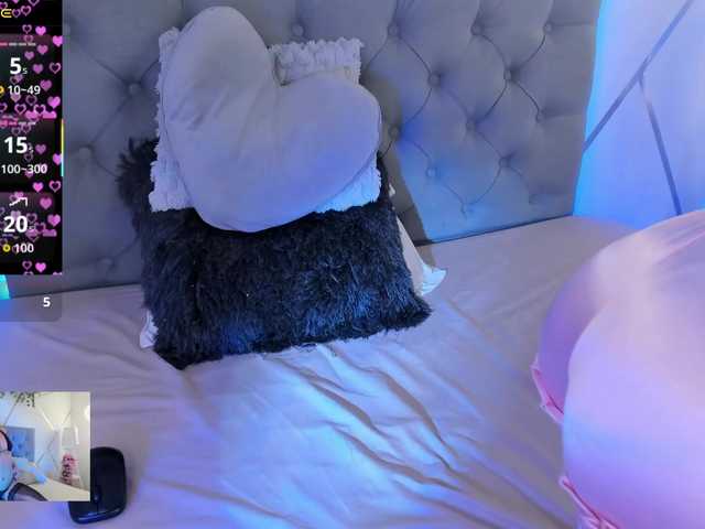 EMMAAA-STOONEE's BongaCams show and profile