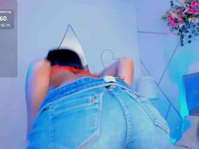 EMMAAA-STOONEE webcam