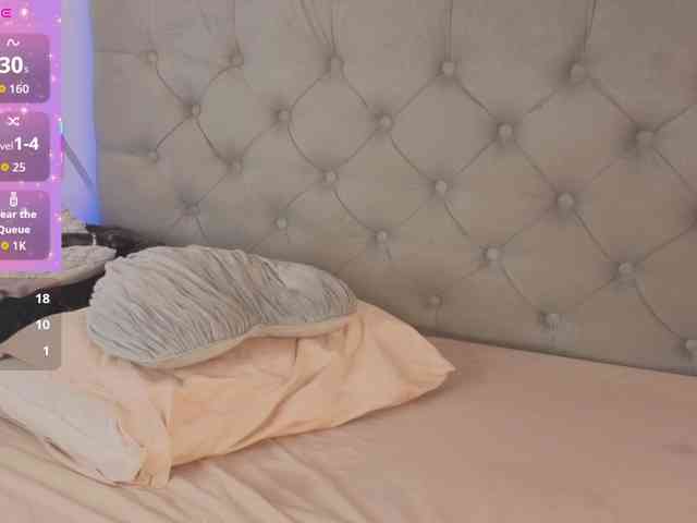 EMMAAA-STOONEE webcam