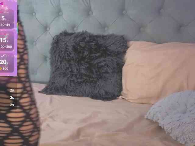 live nude webcam EMMAAA-STOONEE