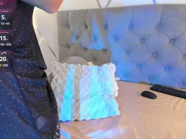 EMMAAA-STOONEE webcam