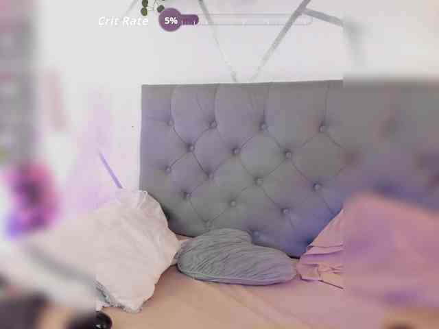 EMMAAA-STOONEE webcam