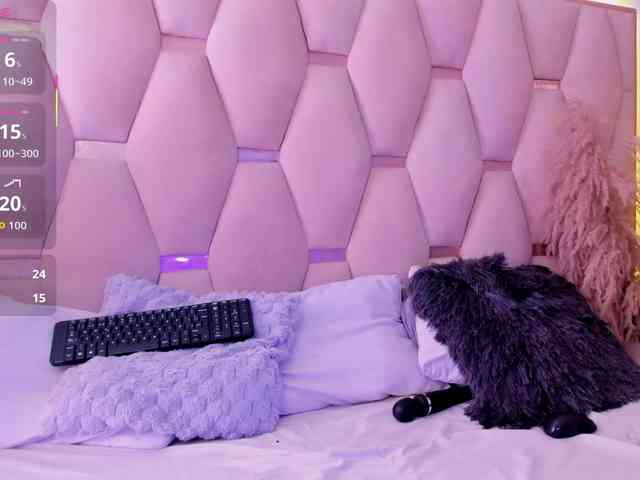 EMMAAA-STOONEE webcam