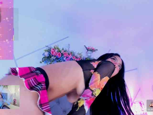 EMMAAA-STOONEE webcam