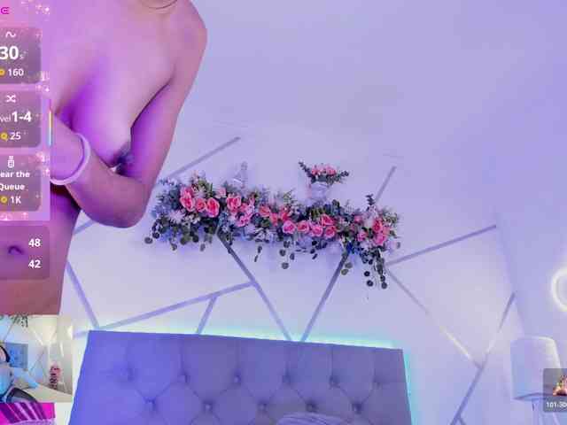 EMMAAA-STOONEE webcam