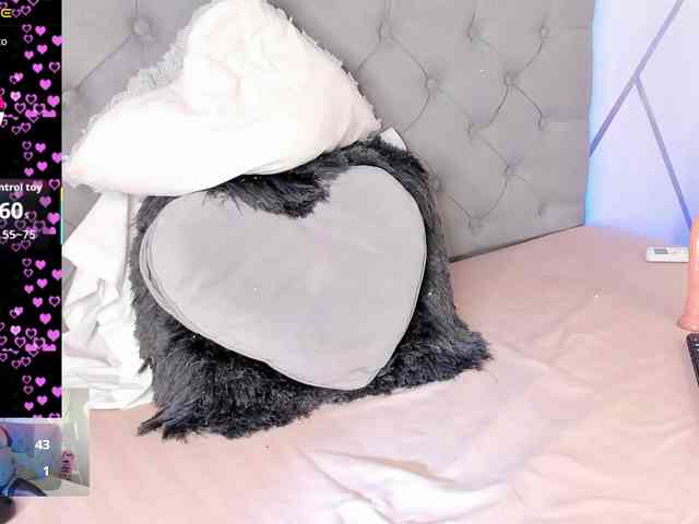 EMMAAA-STOONEE webcam