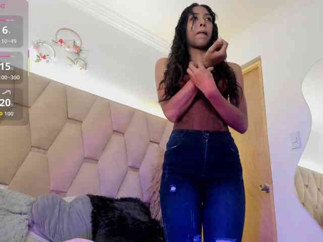 EMMAAA-STOONEE webcam