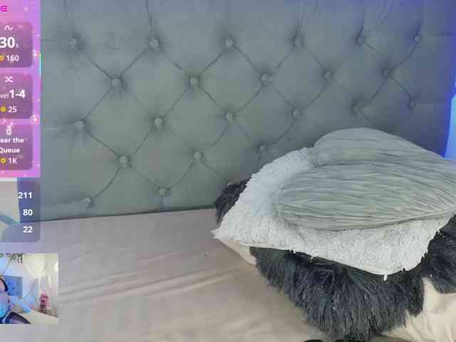 EMMAAA-STOONEE webcam