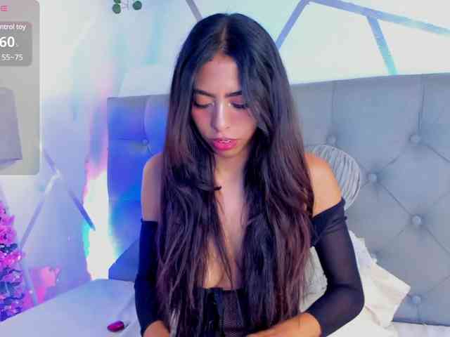 EMMAAA-STOONEE webcam
