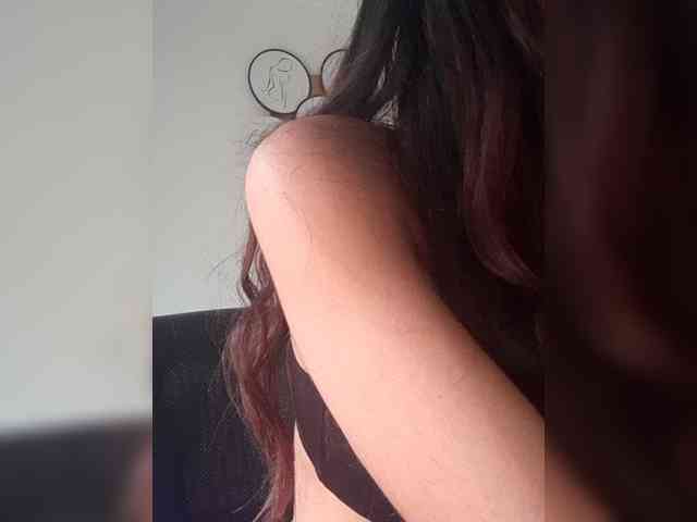 EMMAAA-STOONEE webcam