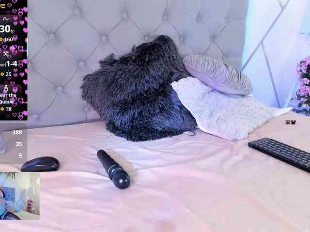 EMMAAA-STOONEE webcam