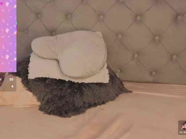 EMMAAA-STOONEE webcam