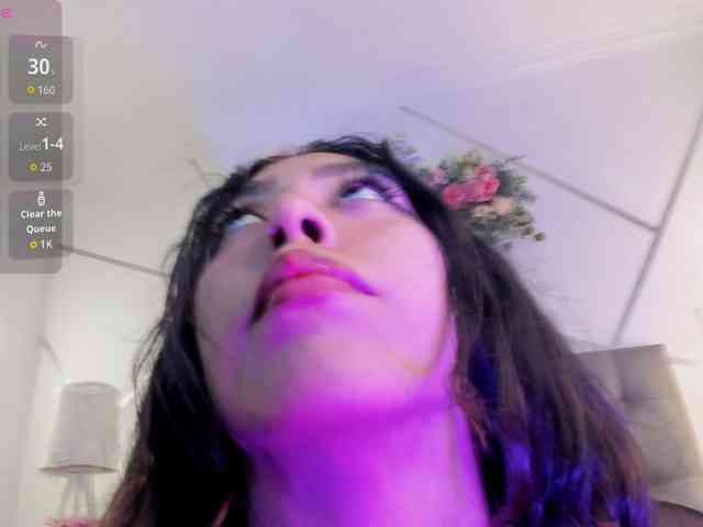 EMMAAA-STOONEE webcam