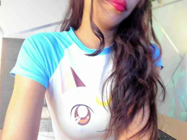 EMMAAA-STOONEE webcam