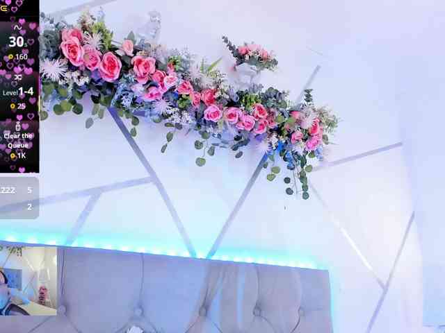 EMMAAA-STOONEE webcam