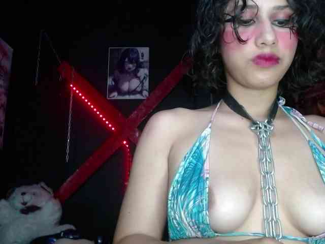 Darkd0ll webcam