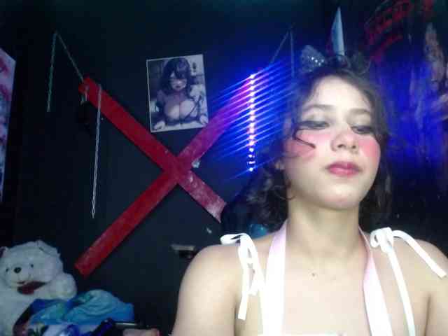 Darkd0ll webcam