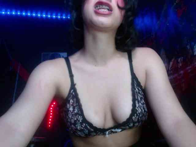 Darkd0ll webcam