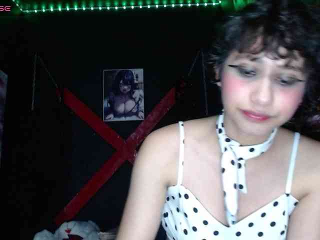 Darkd0ll webcam