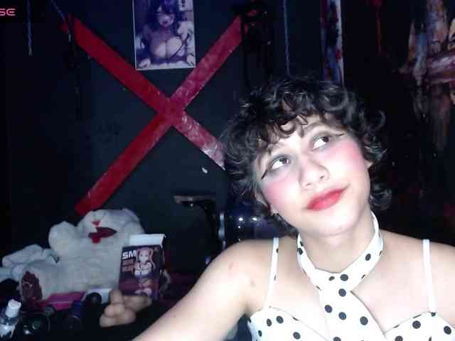Darkd0ll webcam