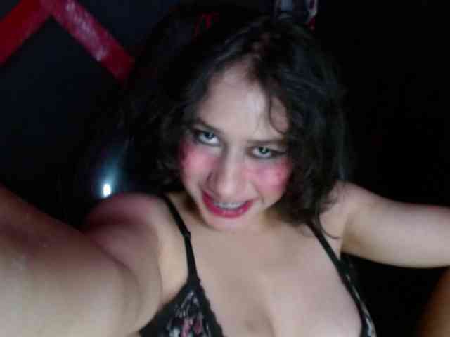 Darkd0ll webcam
