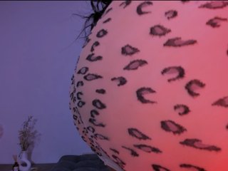 Miiafoxxx Porn Show