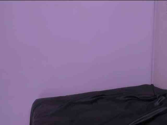 Miiafoxxx webcam