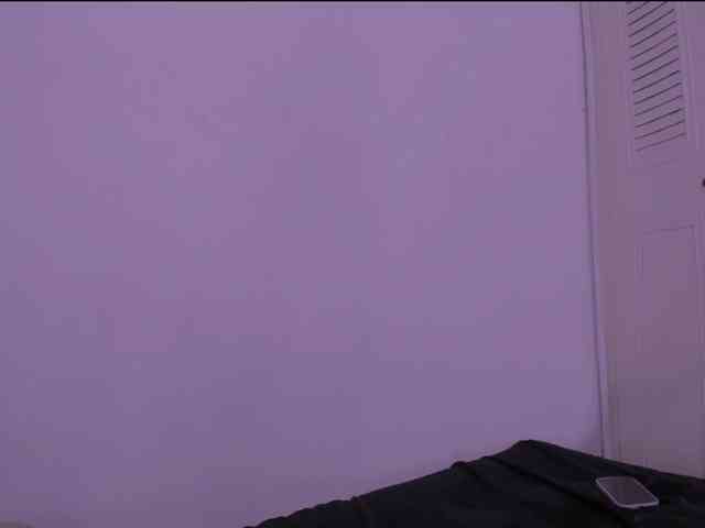 Miiafoxxx webcam