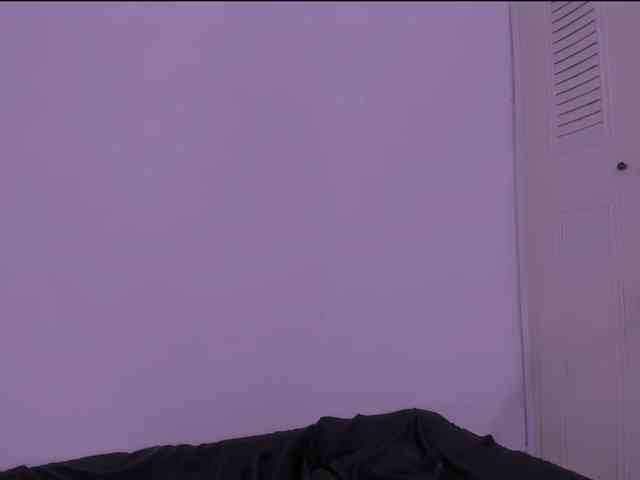 Miiafoxxx webcam