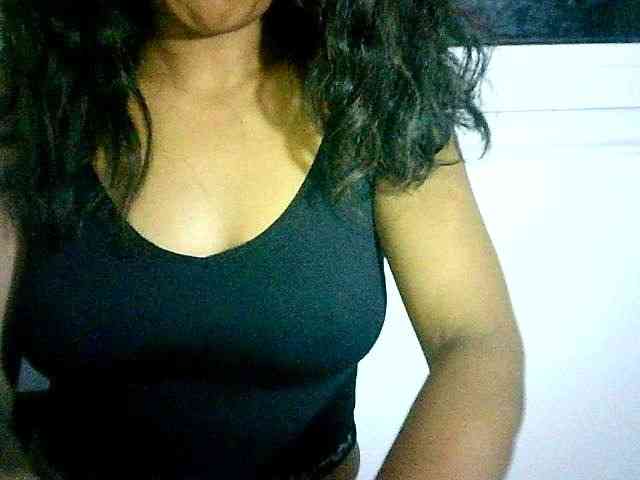Menronjahh Live Webcam on BongaCams