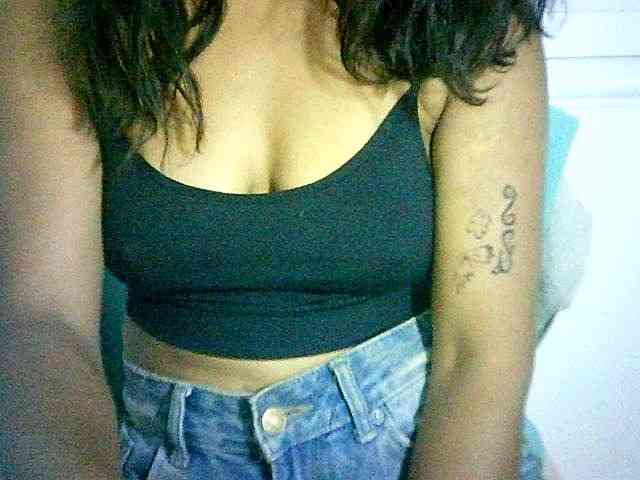 Menronjahh bongacams