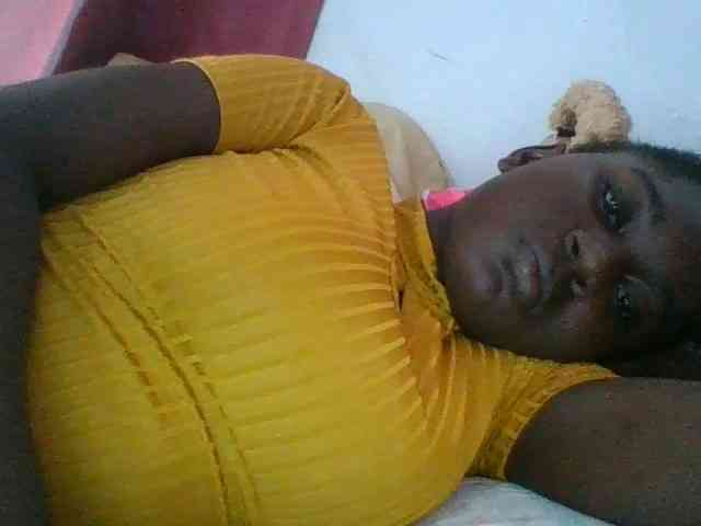 Blackgally2 webcam