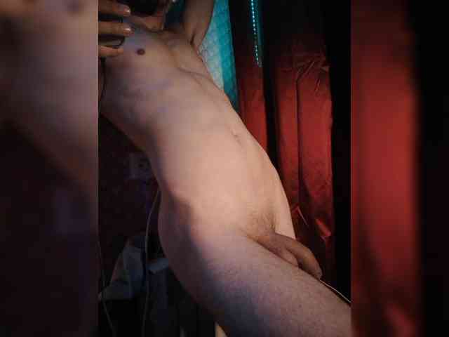 Alexboyb Live Webcam on BongaCams