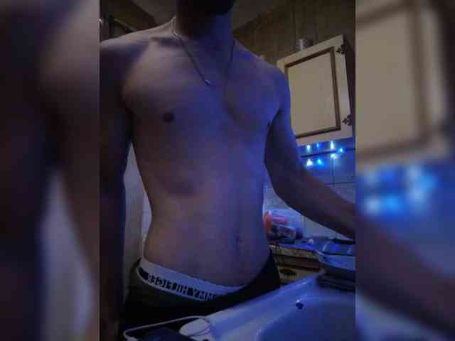 Alexboyb