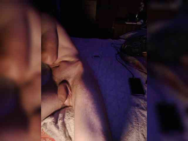 Alexboyb