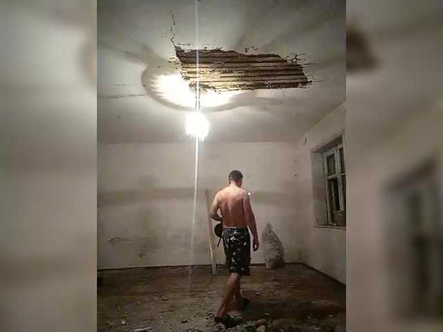 -Yelfik-