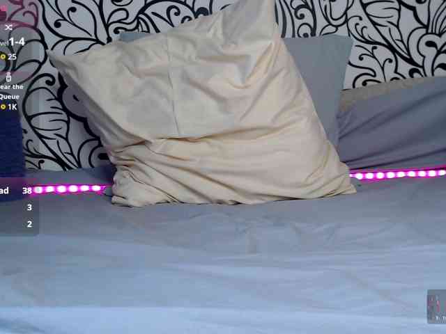 JasmineCharm webcam