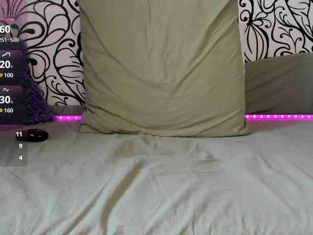 JasmineCharm webcam