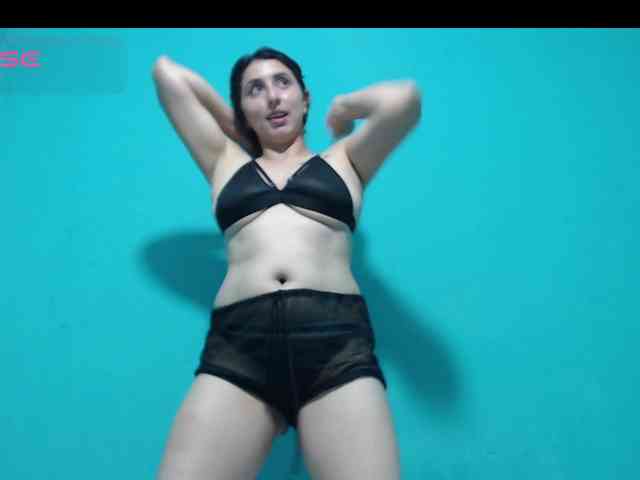 LunaandBellaa webcam
