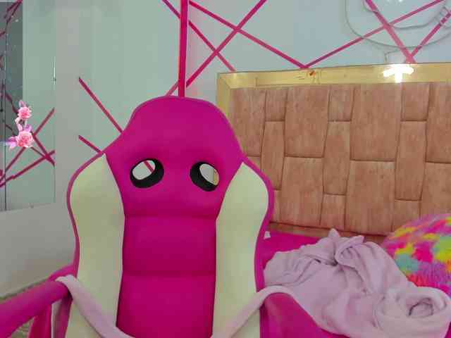 Miss-Crhiss webcam
