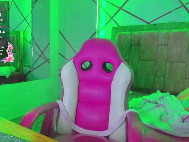 Miss-Crhiss webcam