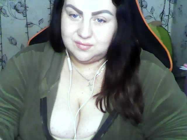 Ruby-Lorrie's BongaCams show and profile