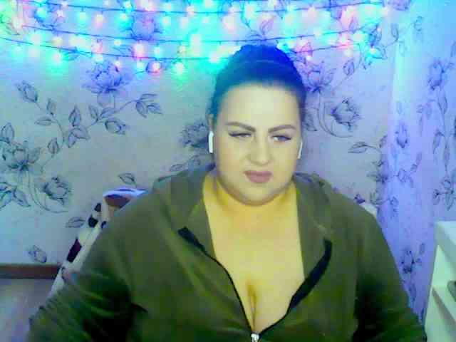 Ruby-Lorrie webcam
