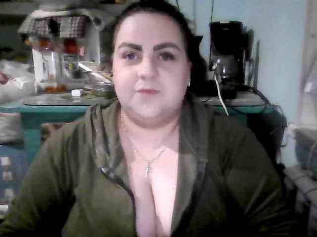 Ruby-Lorrie Ruby-Lorrie